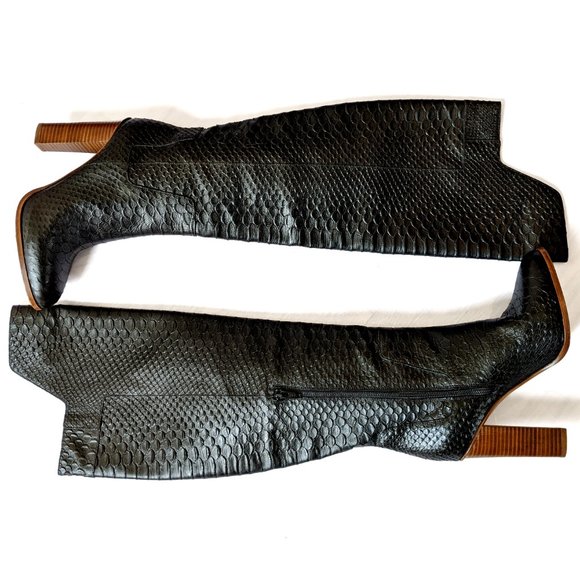 Vince Black Over the Knee Boots - Picture 4 of 8